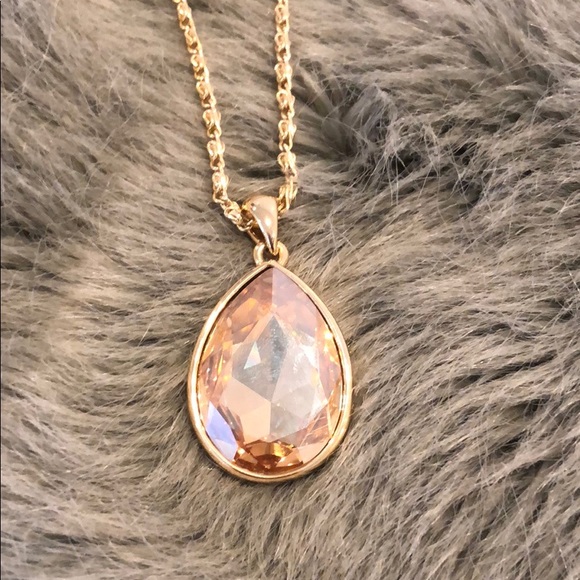Jewelry - Golden Shadow Swarovski Crystal Necklace